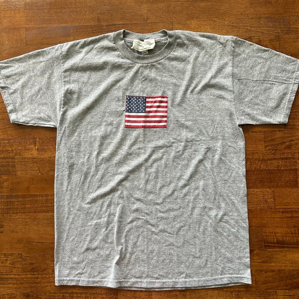 Tasha Palizzi gray, American flag T-shirt size large T-shirt